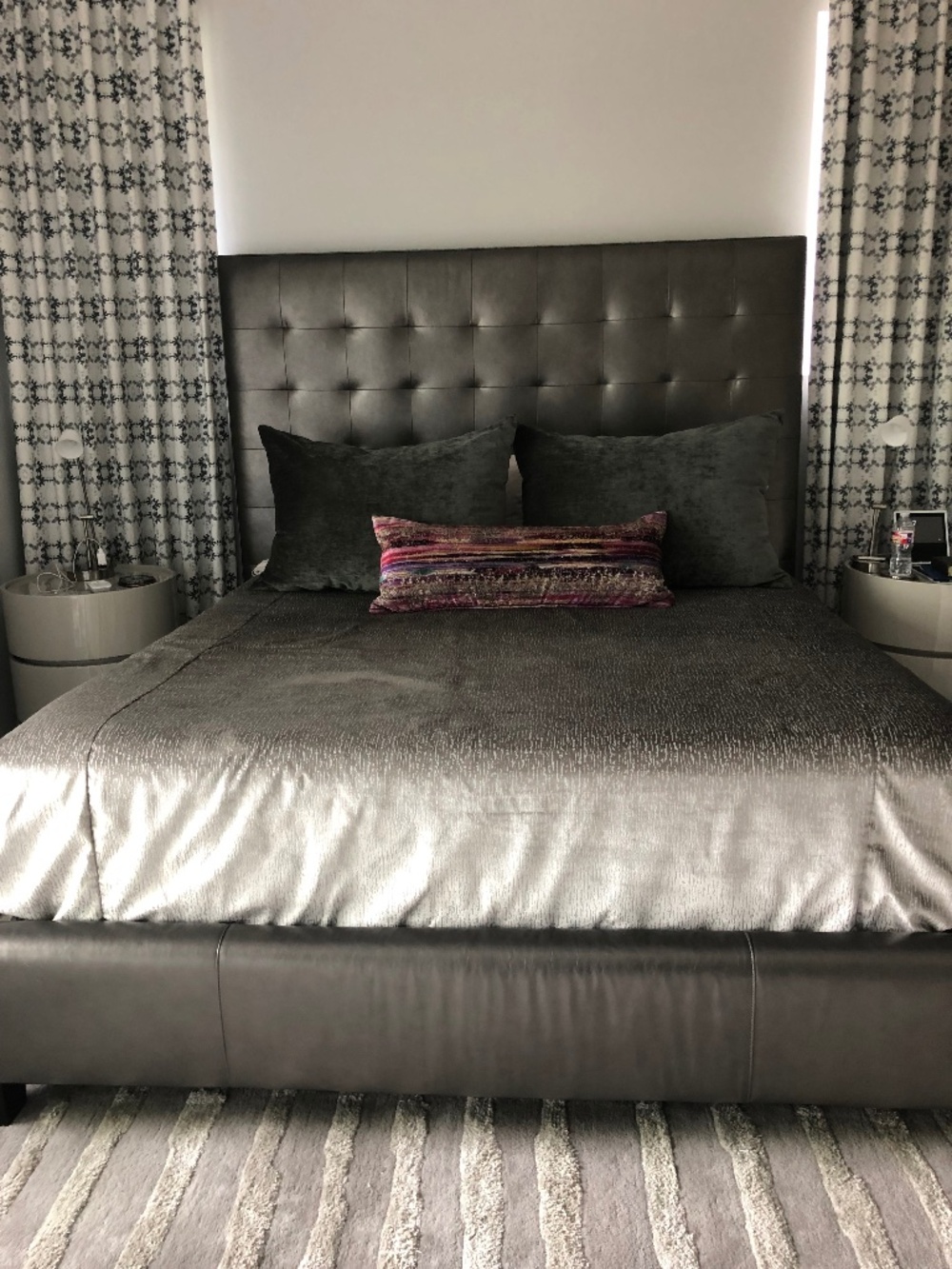 Glamorous Custom King Duvet Set with Pillows (3)